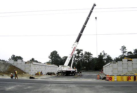 APM Terminal Roadway in Portsmouth, Virginia allows for direct port access.