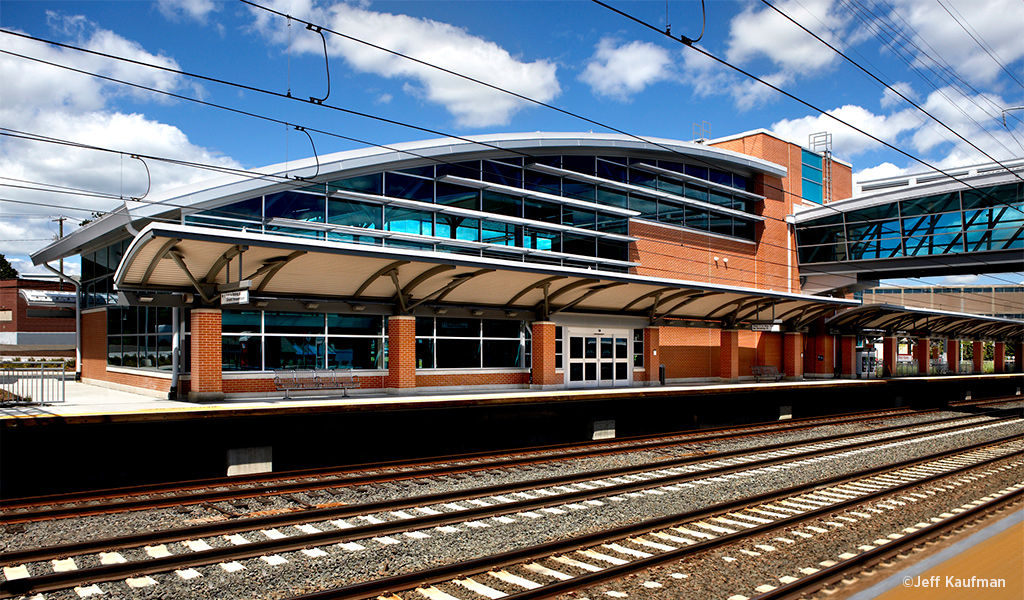 Exterior of West Haven Commuter Station in West Haven, Connecticut